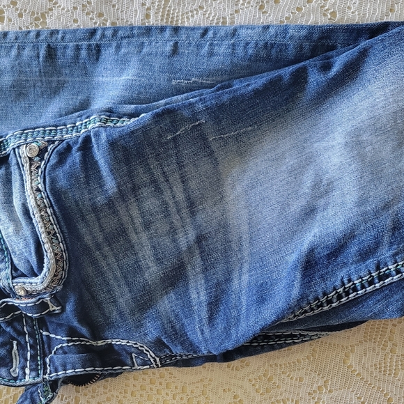 Bundle of miss me ..rock revival..vigoss womens jeans - Picture 5 of 8